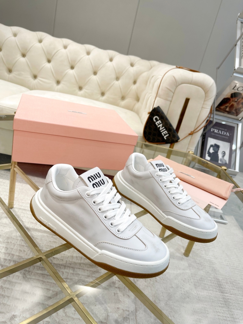 Miu Miu Casual Shoes